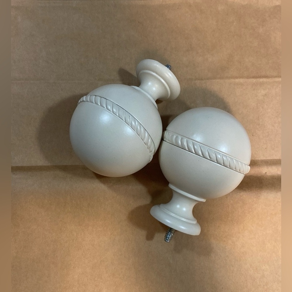 NIB! Berkshire Becket Round Rope Trim Finials | Set of 4 - Picture 4 of 7